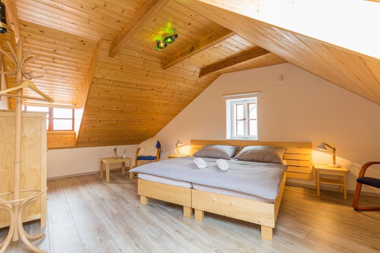 Vinny Apartman Раковнік Екстер'єр фото