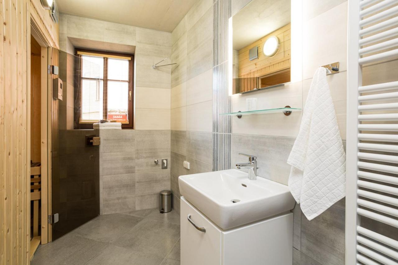 Vinny Apartman Раковнік Екстер'єр фото